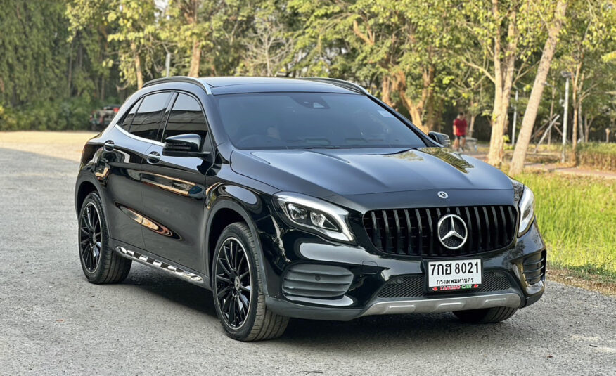 BENZ GLA 250 2.0 AMG Dynamic 2018
