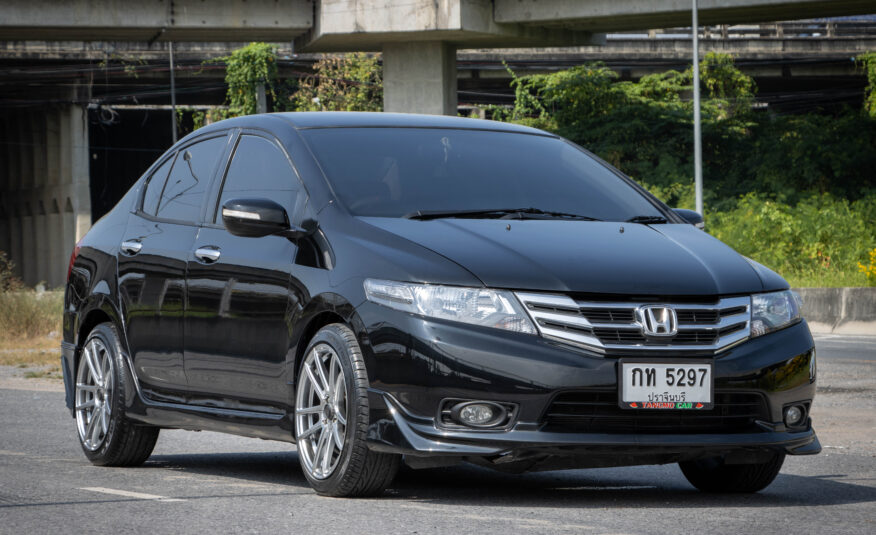 HONDA CITY 1.5 V  I-VTEC 2012
