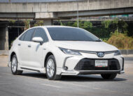 TOYOTA ALTIS 1.8 HYBRID Entry 2020