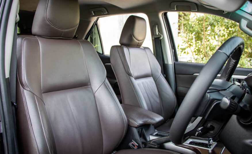 TOYOTA FORTUNER 2.4 V 2WD 2016