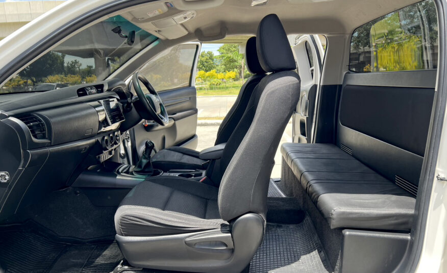 TOYOTA REVO 2.7 J Plus +ติดแก๊สLPG SMARTCAB 2017