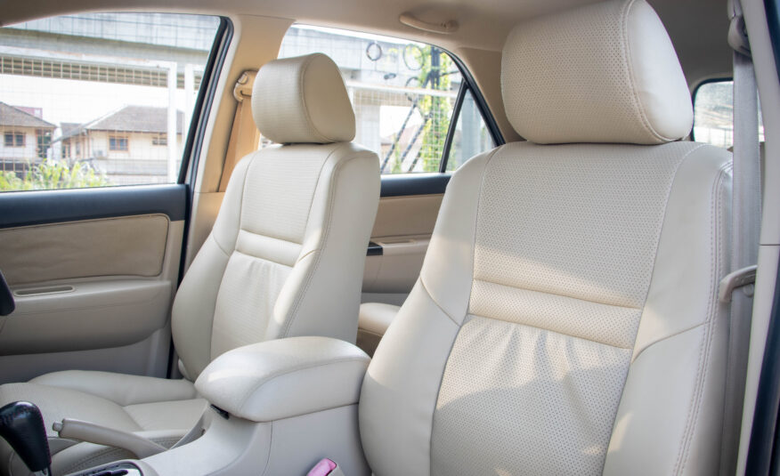 TOYOTA FORTUNER 3.0 V 4WD 2008