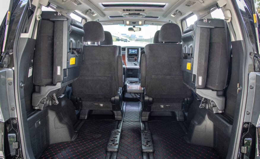 TOYOTA VELLFIRE 2.4 V 2010