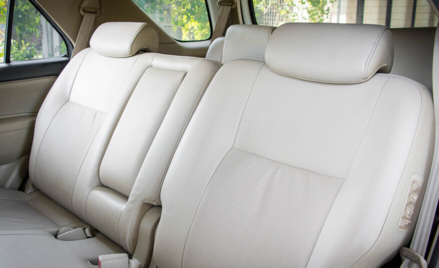 TOYOTA FORTUNER 3.0 V 4WD 2010