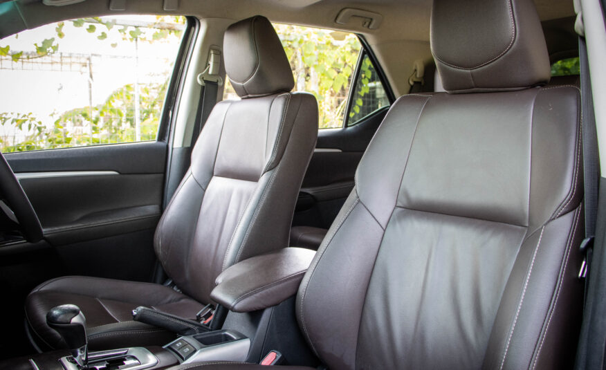 TOYOTA FORTUNER 2.4 V 2WD 2016