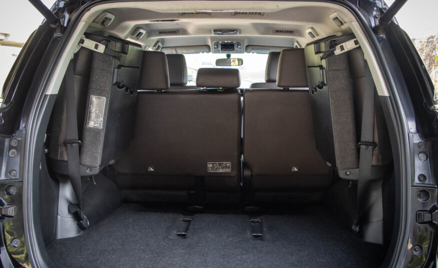 TOYOTA FORTUNER 2.4 V 2WD 2016