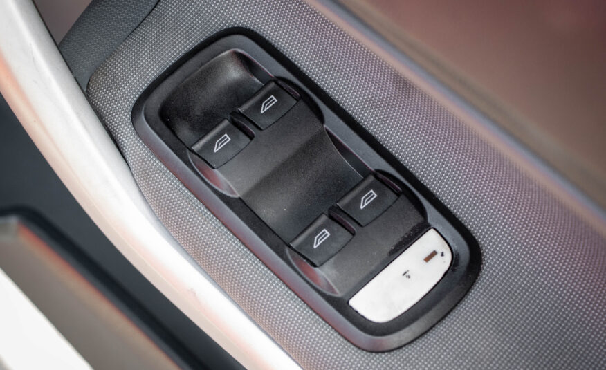 FORD FIESTA 1.5 Sport Hatchback 2013