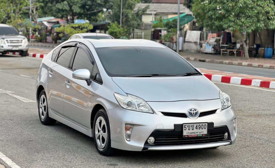 TOYOTA PRIUS 1.8 Hybrid Standard grade 2013