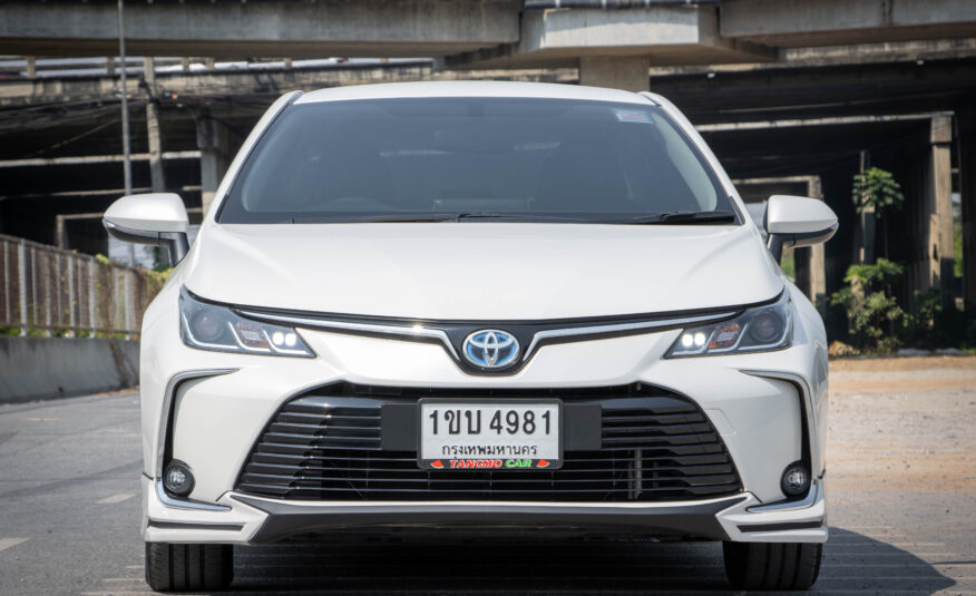 TOYOTA ALTIS 1.8 HYBRID Entry 2020