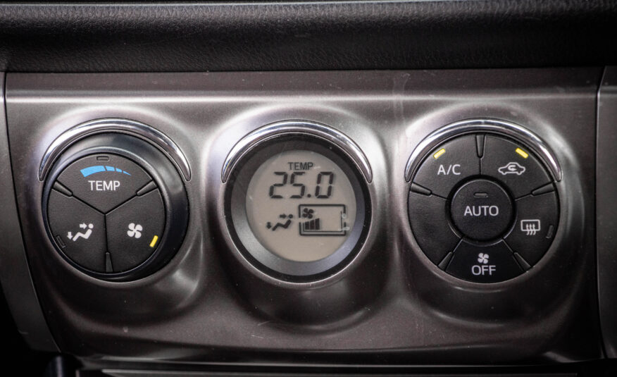 TOYOTA YARIS 1.2 G 2014/17