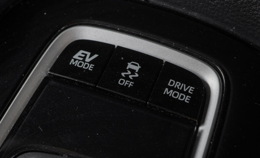 TOYOTA ALTIS 1.8 HYBRID Entry 2020