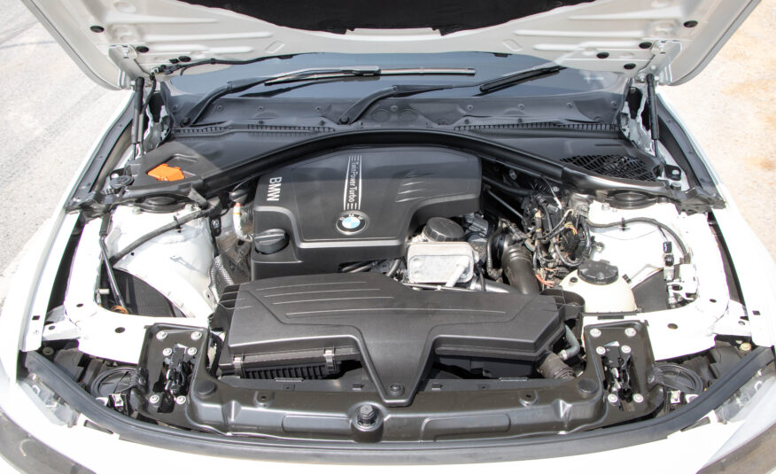 BMW 320i 2.0  F30 LUXURY 2014
