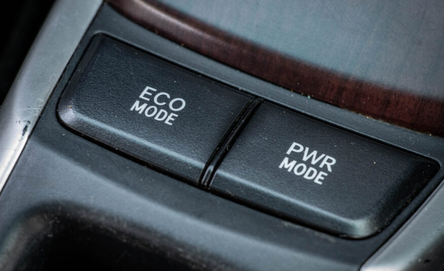TOYOTA FORTUNER 2.4 V 2WD 2016