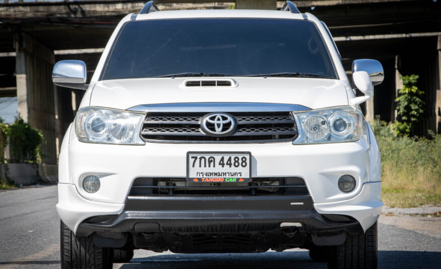 TOYOTA FORTUNER 3.0 V 4WD 2010