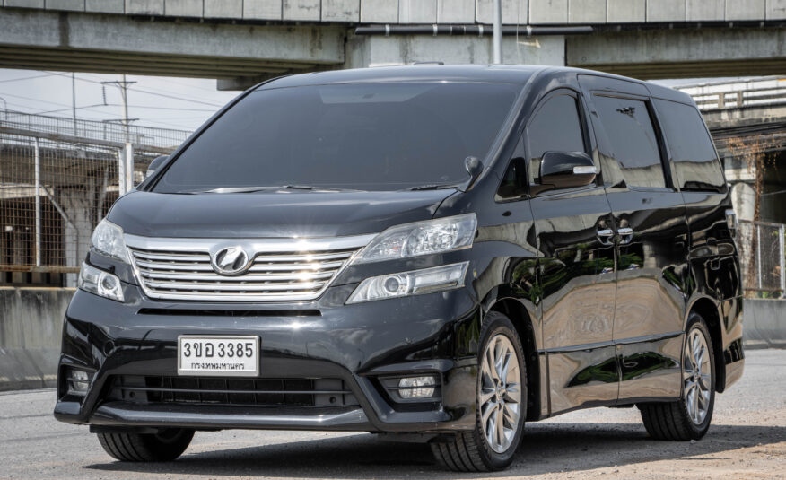 TOYOTA VELLFIRE 2.4 V 2010