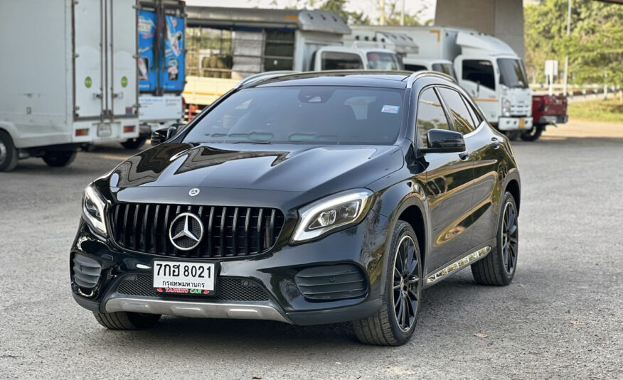 BENZ GLA 250 2.0 AMG Dynamic 2018