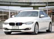 BMW 320i 2.0  F30 LUXURY 2014