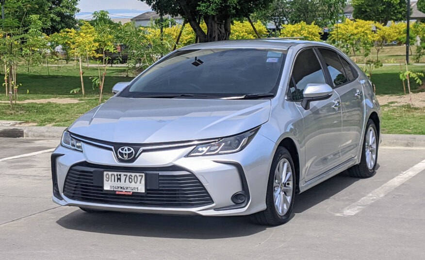 TOYOTA ALTIS 1.6 G 2020