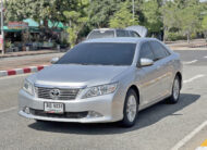 TOYOTA CAMRY 2.0 G 2012