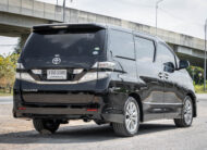 TOYOTA VELLFIRE 2.4 V 2010