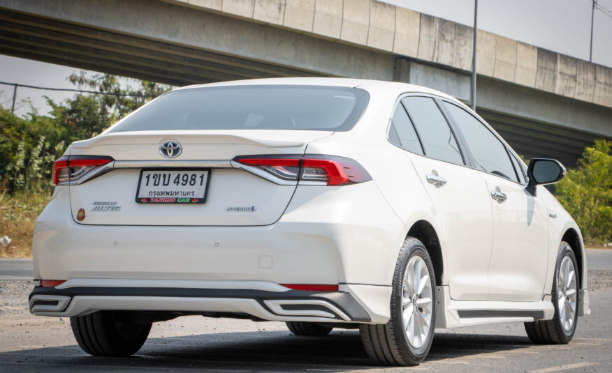 TOYOTA ALTIS 1.8 HYBRID Entry 2020