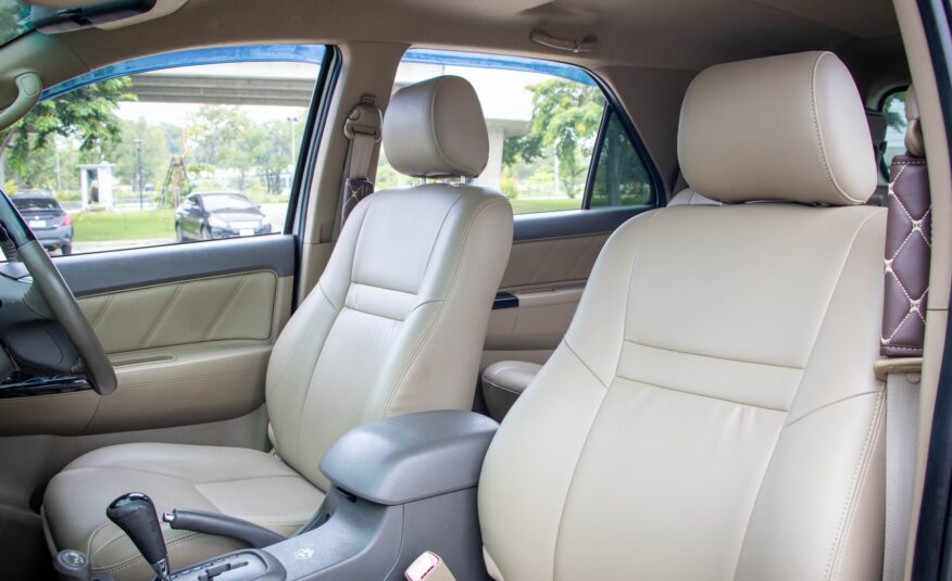 TOYOTA FORTUNER 3.0 TRD Sportivo 4WD 2009