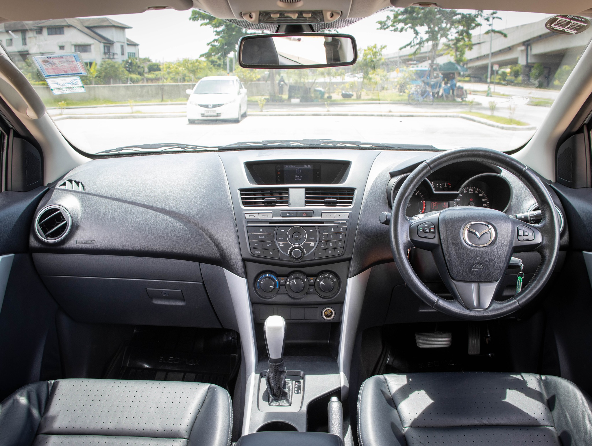 MAZDA BT-50 PRO 2.2 Hi-Racer DOUBLECAB