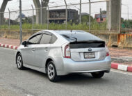 TOYOTA PRIUS 1.8 Hybrid Standard grade 2013