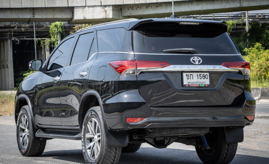 TOYOTA FORTUNER 2.4 V 2WD 2016