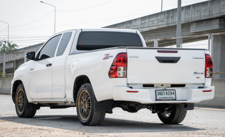 TOYOTA REVO 2.4 Z-Edition Entry  SMARTCAB 2022