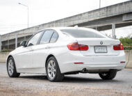BMW 320i 2.0  F30 LUXURY 2014