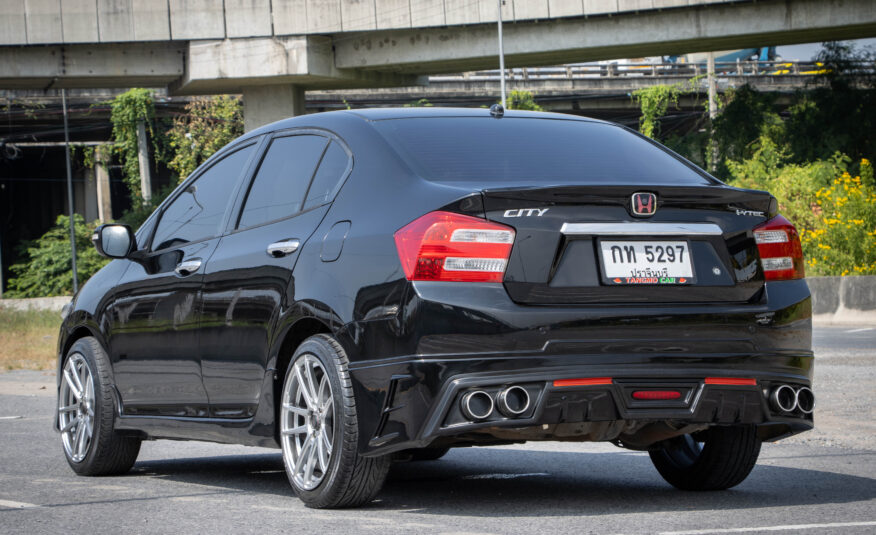 HONDA CITY 1.5 V  I-VTEC 2012