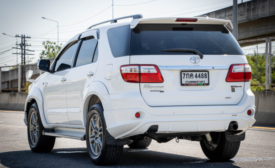 TOYOTA FORTUNER 3.0 V 4WD 2010