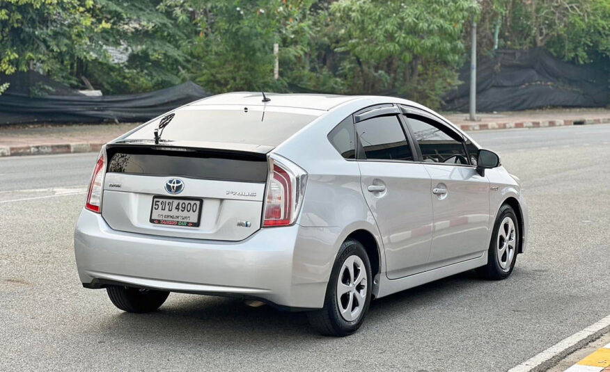 TOYOTA PRIUS 1.8 Hybrid Standard grade 2013