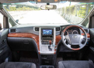 TOYOTA VELLFIRE 2.4 V 2010
