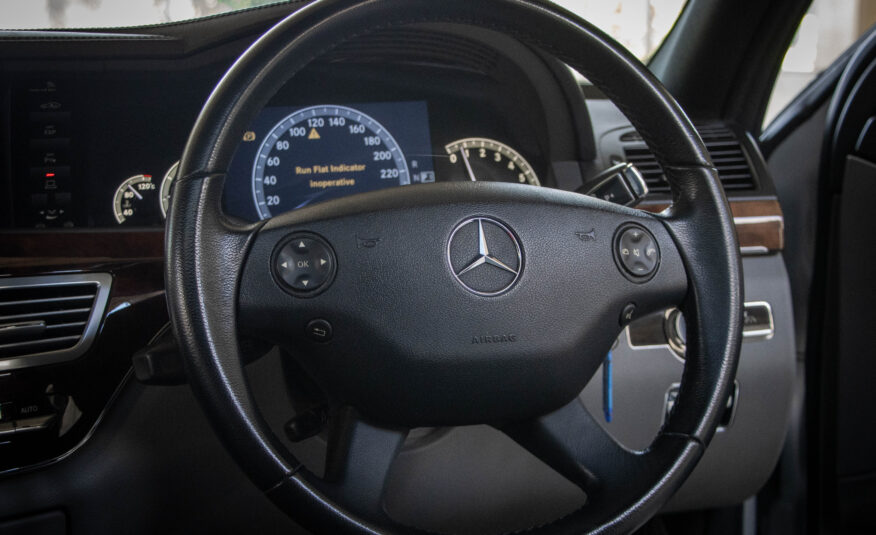 BENZ S-Class S300 L 2008