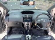 TOYOTA YARIS 1.5 J 2011