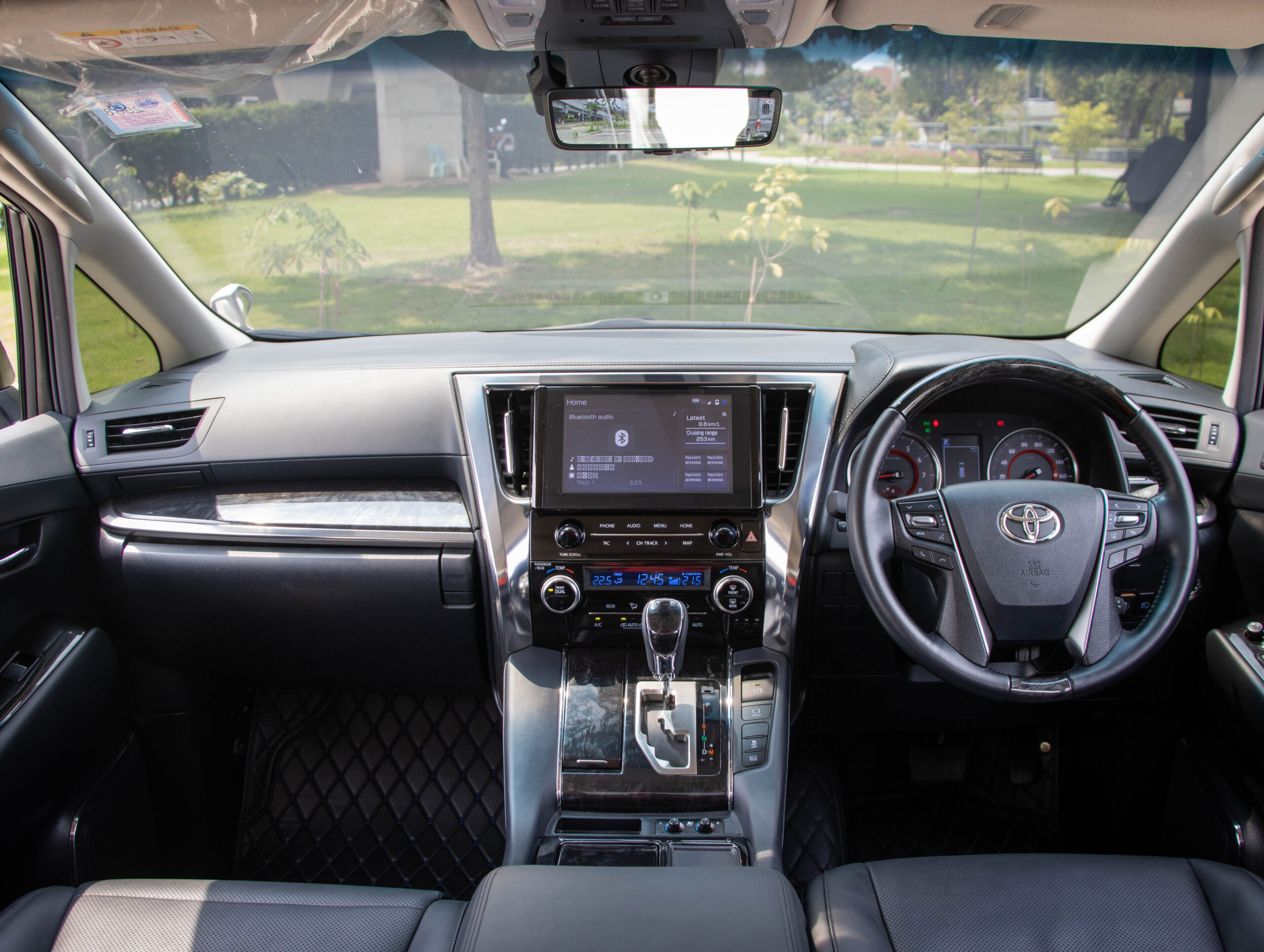 TOYOTA ALPHARD 2.5L SC PACKAGE 2023