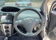 TOYOTA YARIS 1.5 J 2011