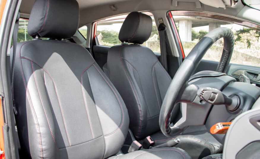 FORD FIESTA 1.5 Sport Hatchback 2013