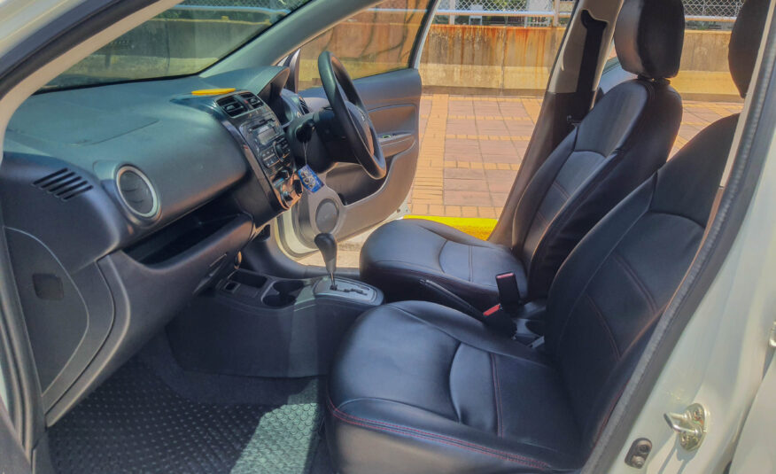 MITSUBISHI MIRAGE 1.2 GLX 2013