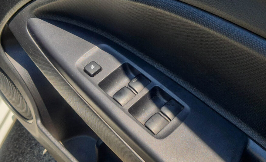 MITSUBISHI MIRAGE 1.2 GLX 2013