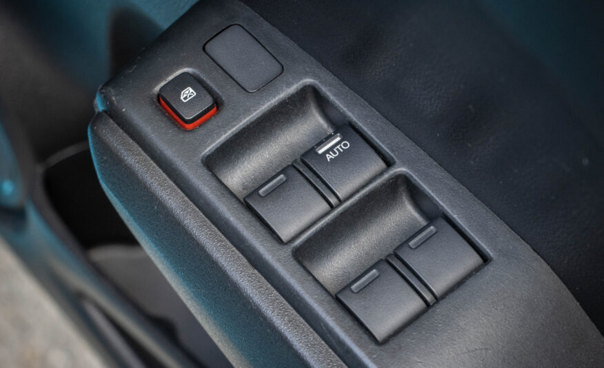 HONDA JAZZ S i-VTEC 2012