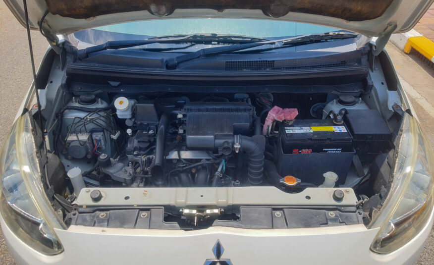 MITSUBISHI MIRAGE 1.2 GLX 2013