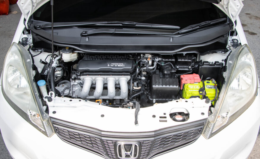HONDA JAZZ 1.5 S i-VTEC 2011