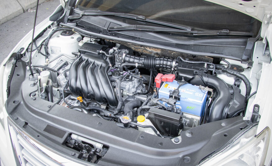 NISSAN SYLPHY 1.6 V 2013