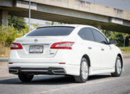 NISSAN SYLPHY 1.6 V 2013