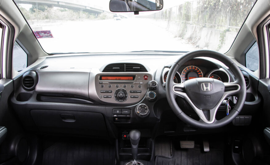 HONDA JAZZ 1.5 S i-VTEC 2011