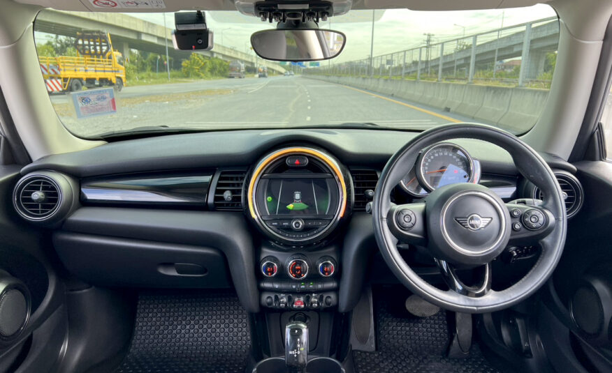 MINI COOPER 1.5 F56 Hatch RHD 2019