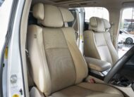 TOYOTA ALPHARD 2.4  HYBRID E-FOUR 2013